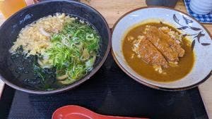 名物カレーうどん 得正 新三休橋店