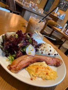 マザームーンカフェ 新神戸店