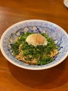 肉汁水餃子 餃包 六本木交差点