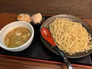 白馬童子 高井田店