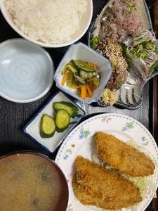 港のごはんやさん