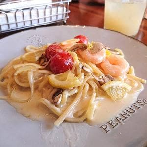 PEANUTS Cafe 大阪