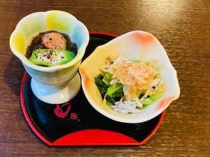 ダイニング なづき