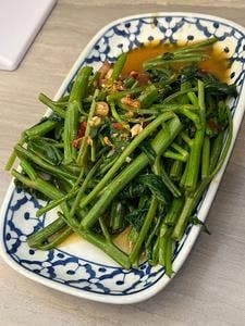 タイ屋台酒場ガムランディー KITTE博多店