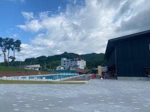 カダルテラス金田一