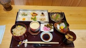 和食 月兎