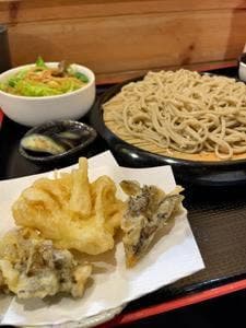 英太郎