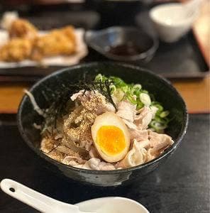 讃岐麺房 すずめ