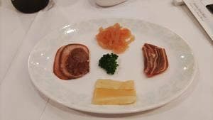 涵梅舫
