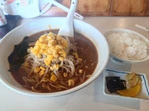 味のどさん娘 前原店