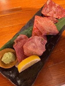 炭火焼肉ぐら 仙台朝市駅前店