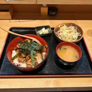 炭火焼鳥 矮鶏 靭本町店