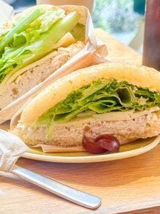 Jaho Coffee Roaster & Wine Bar 田町店