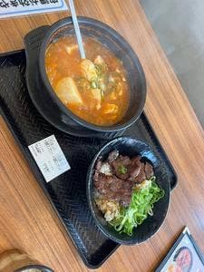 カルビ丼とスン豆腐専門店 京都韓丼 大分中島店
