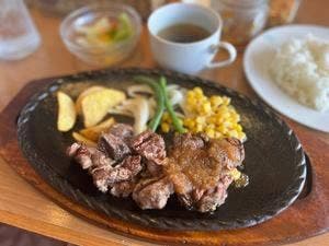 炭焼ステーキ&ハンバーグ PAUHANA 小阪店