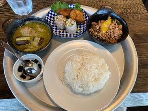 タイ料理 URAIWAN