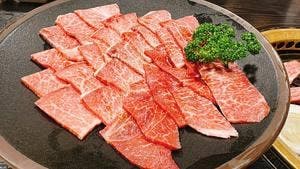 お肉料理 佐渡屋