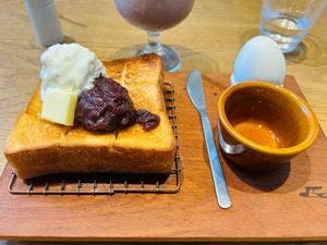 天然酵母の食パン専門店 つばめパン&Milk 庄内緑地公園店
