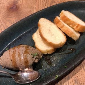 Mano-e-Mano MARK IS みなとみらい