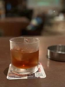 Crossover Cafe 614