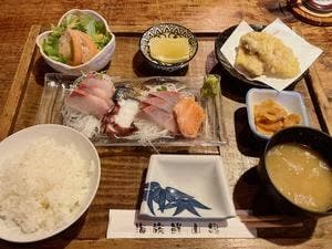 海族鮮 山忠