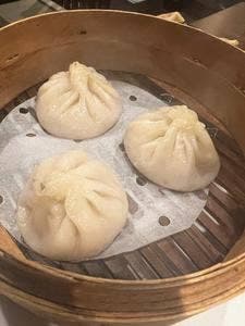 餃子ダイニング一角