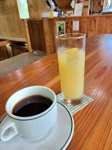 フラワーズ・フォー・レナ