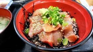 地魚食事処 さかなや