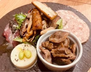 bistro adachi