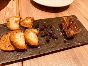 トラットリア ターヴォラ アトレ川崎店