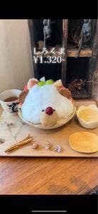 8 hachi 食パンとコーヒーとおやつ