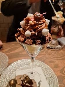 夜パフェ専門店 Parfaiteria PaL