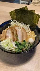 ぶる麺