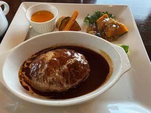 夕日ヶ丘レストラン善生