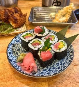 地魚屋台とっつぁん三宮店