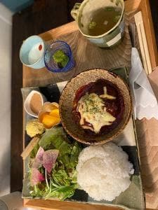 CAFE 二葉