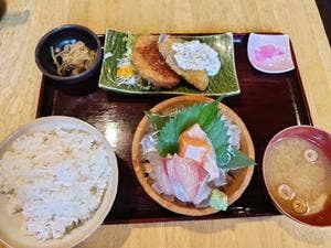 新大阪 海鮮食堂 おーうえすと