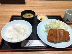 とん㐂