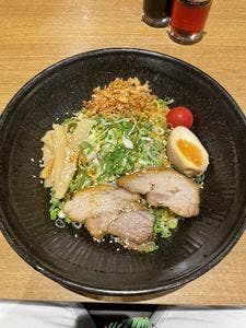 吉山商店 なんばラーメン一座店