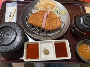 京都勝牛 ららぽーと名古屋みなとアクルス店