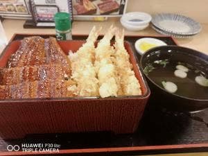 町鮨とろたく 川越店