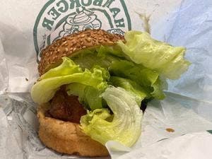 ラッキーピエロ ベイエリア本店