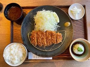 黄金色の豚 羽田空港店