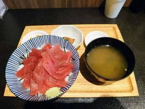 まぐろ丼や 恵み 1号店