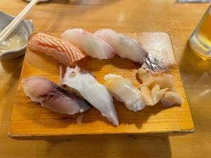 や台ずし 寺田町