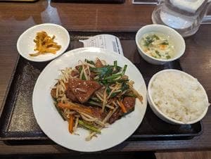 青山餃子房 浜松町店