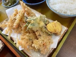 水神屋食堂 ボート店