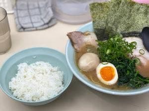 横浜家系ラーメン田中