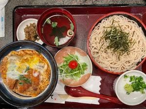 そば茶屋華元 博多大丸店