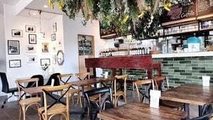 cafe and fruits BUNBUN